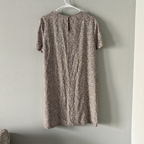 Jenni Kayne Leopard T-Shirt Dress - Picture 3 of 5